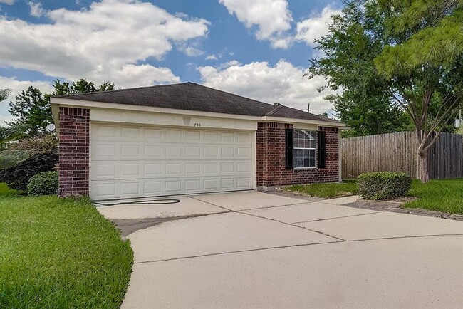 Photo - 706 Silver Cliff Ln House