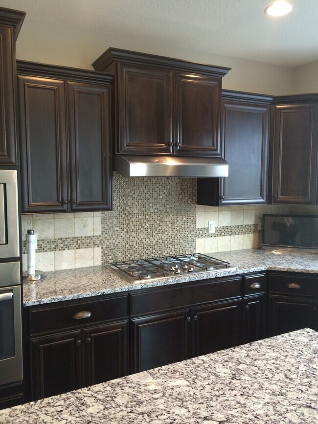 Photo - Absolutely Beautiful 5 Bedroom Home!! A Must See!!