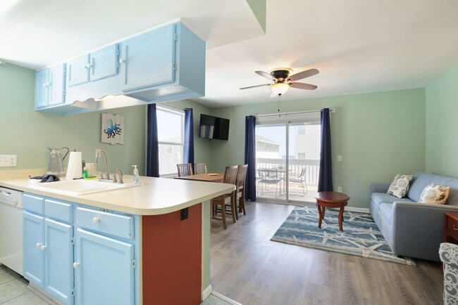 Photo - 608 Carolina Beach Ave S Unidad ID1302667P