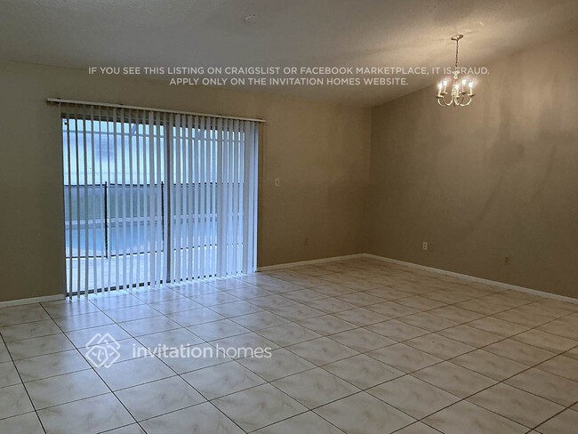 Photo - 2821 Saffron Dr