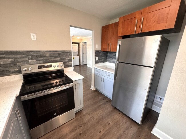 Photo - 2536 Woodgate Blvd