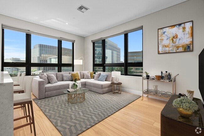 Building Photo - 70 Leo M Birmingham Pkwy Unit U402 Rental