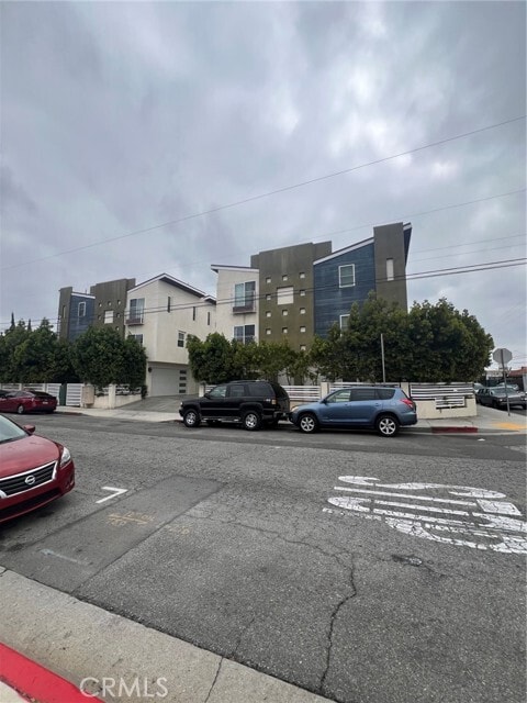 Photo - 13804 Cordary Ave