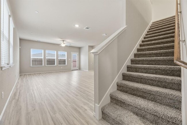 Photo - 12809 Village Spun Plz