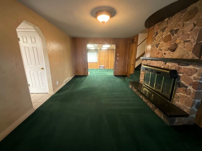 Photo - 5859 S Unit 1 Front