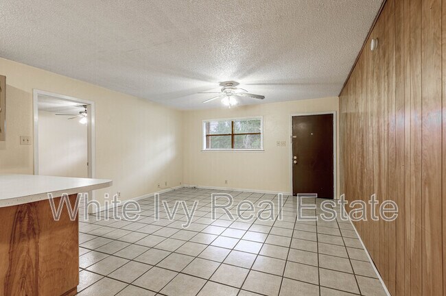 Photo - 120 McAdams Ln Unit E