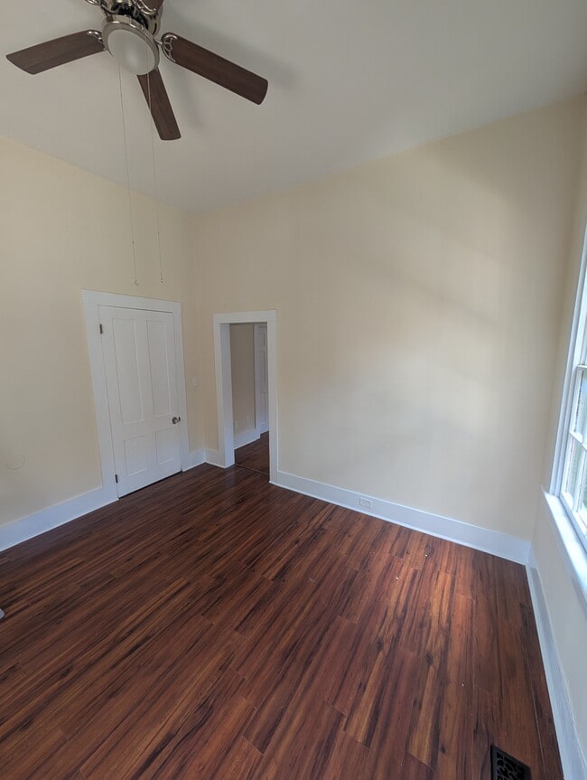 Photo - 408 Grace St