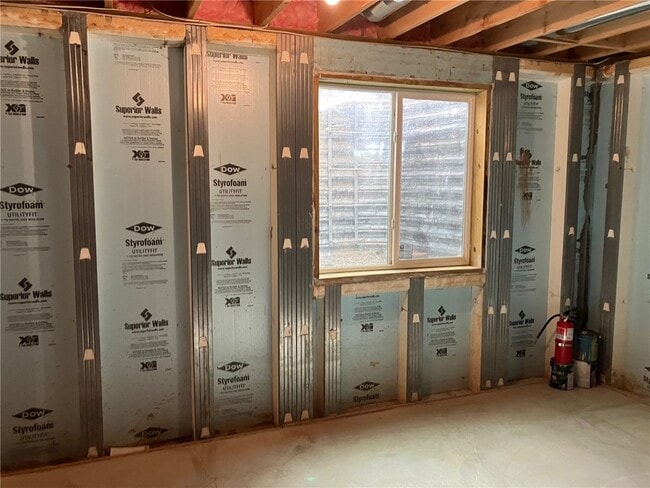 Photo - 81 Beaver Rd