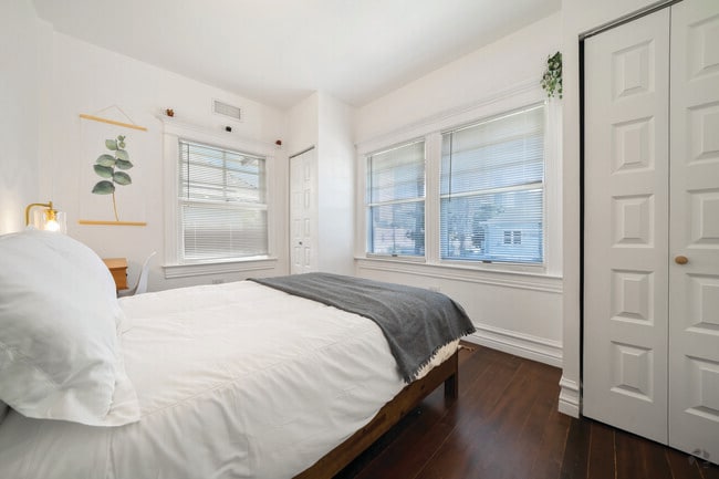 Building Photo - 749 Columbia Ave Unit 201 Rental