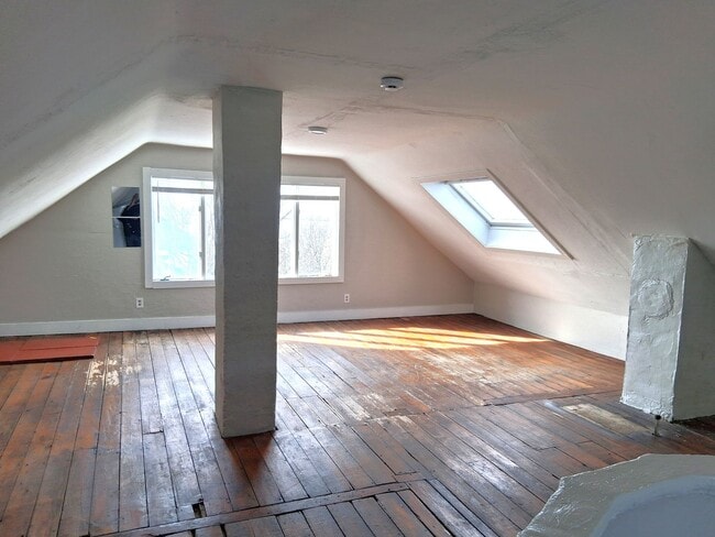 Photo - 46 Armstrong Ave Unit #4