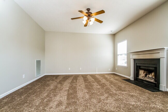 Photo - 7424 Maggie Dr