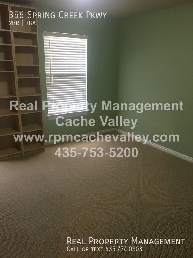 Photo - 356 Spring Creek Pkwy