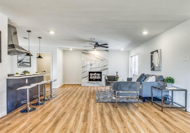 Photo - 8011 Woodhue Rd