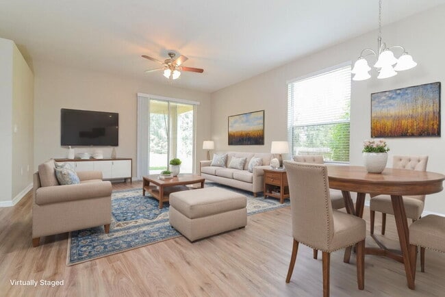 Photo - 531 Bluff Pass Dr