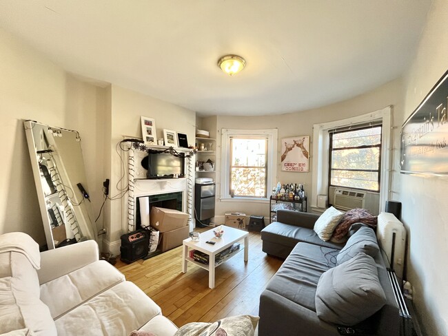 Photo - 614 Columbus Ave