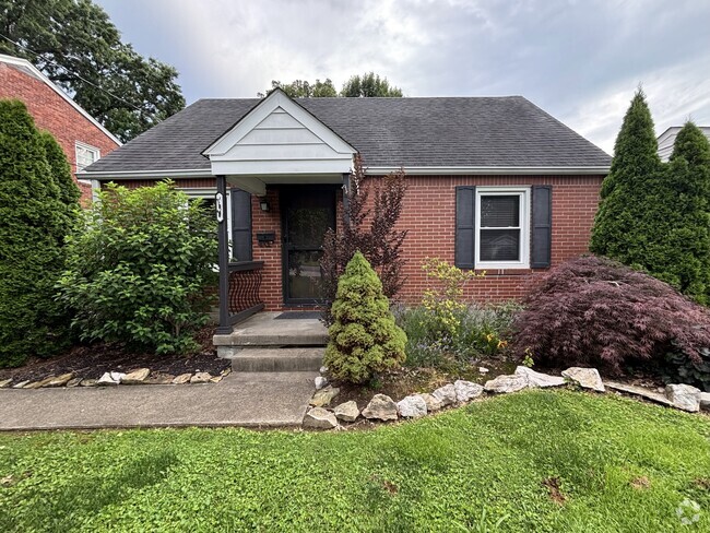 Building Photo - 4026 Crawford Ave Rental