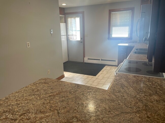 Photo - 207 NW Frank Ave