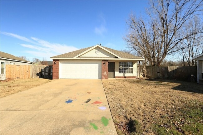 Photo - 50 Cheryl Cir