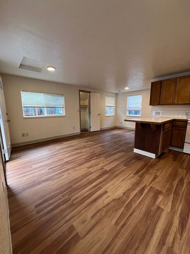 Photo - 1038wa Unit 535