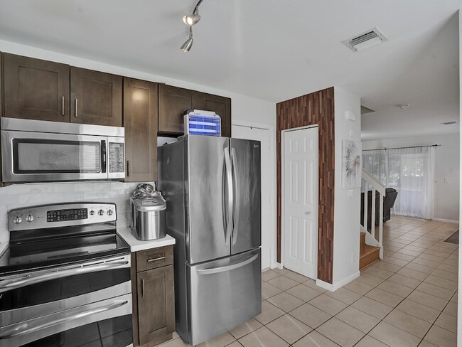 Photo - 1488 SW 47th Ave