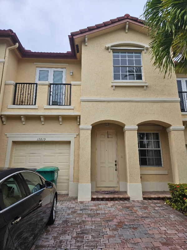 Building Photo - 12819 SW 135th Terrace Rental