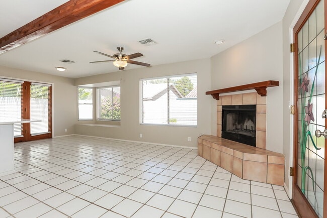 Photo - 1922 E Cortez Dr