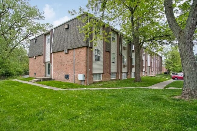 Photo - Point Place Apartments