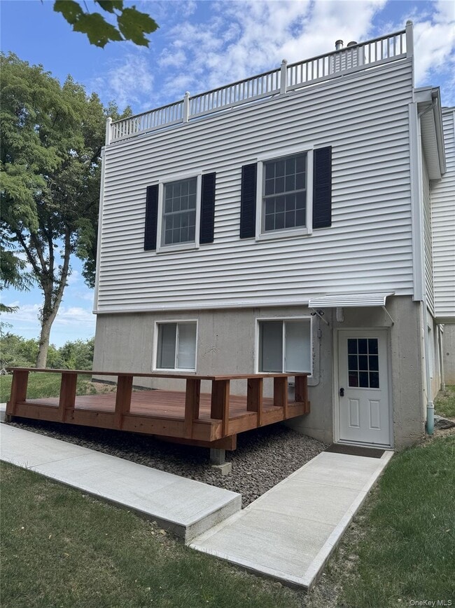 Building Photo - 22 Lapis Dr Unit B Rental