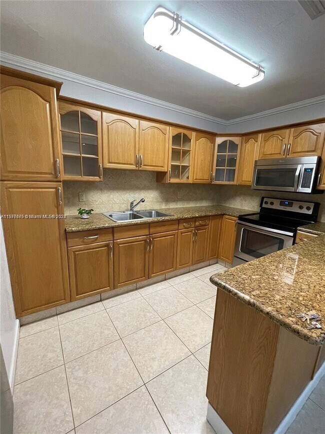 Photo - 3701 SW 62nd Ave