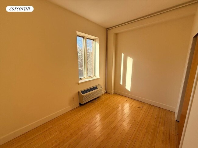 Photo - 467 Vanderbilt Avenue 3A