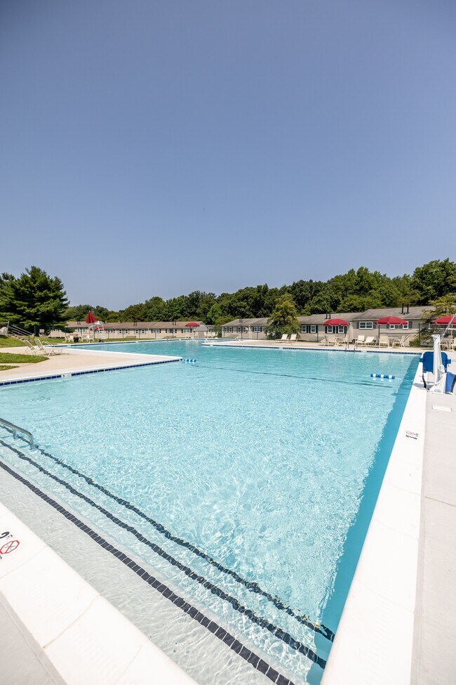 Seven Oaks Townhomes