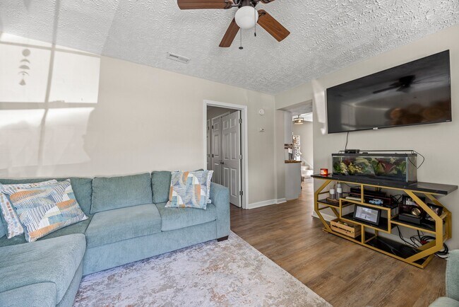 122 Roberts Ridge