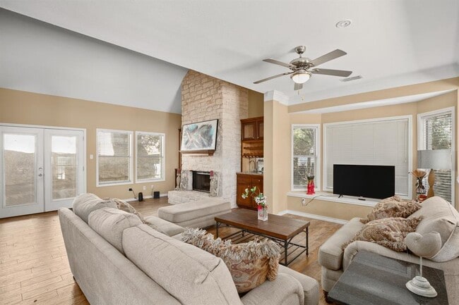 Photo - 6108 Cape Coral Dr