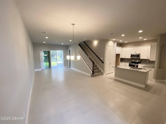 Photo - 78 Longridge Ln