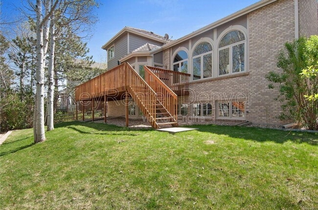 Building Photo - 9616 E Maplewood Cir