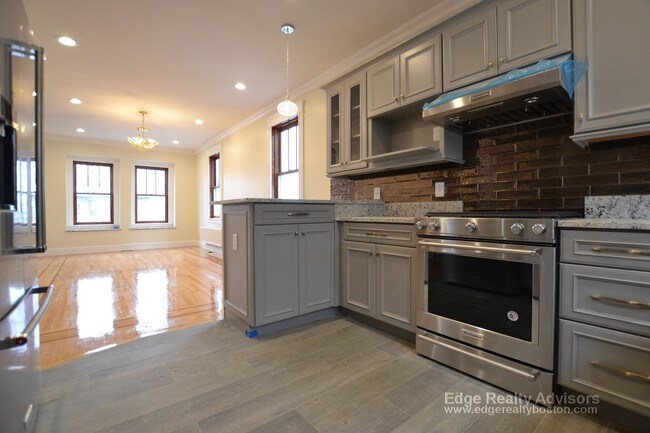 Photo - 46 Gerrish St Unit 2