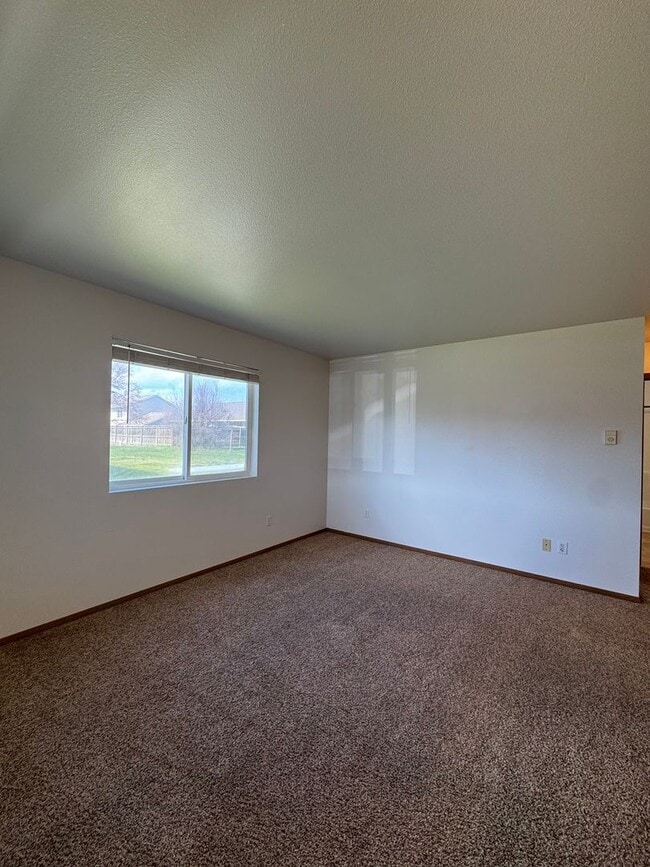 Photo - 907 E White Birch Ave Unidad B