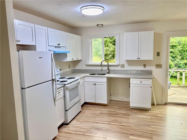 Photo - 222 Eldridge St