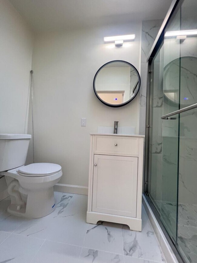 Photo - 1206 Burlingame Ave