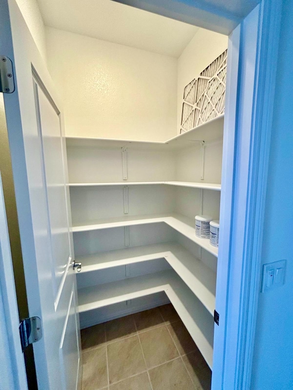 Photo - 1570 Pinchot Dr