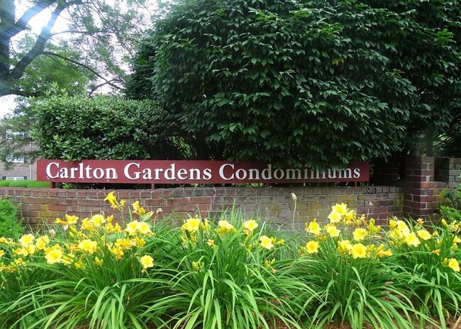 Photo - 145 Milk St Condo Unit Carlton Gardens 2 bed 1 b