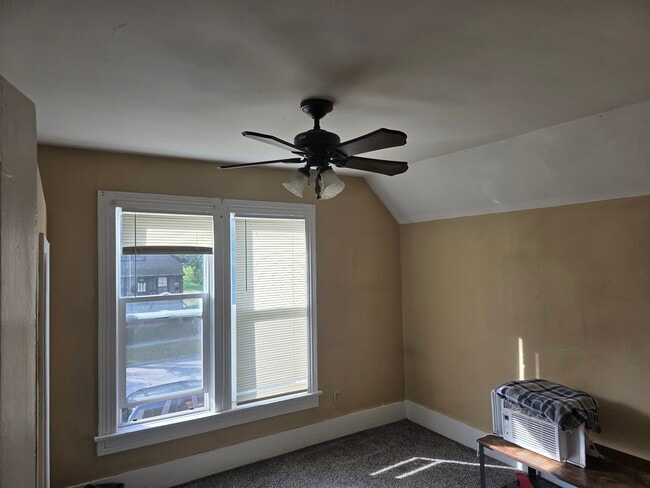 Photo - 1316 Center Ave Unidad 1316 Center Ave.