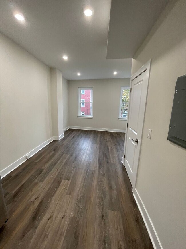 Photo - 507 Christian St Unit 2