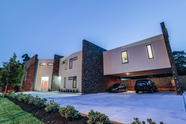 Photo - 905 W Austin St Unit B