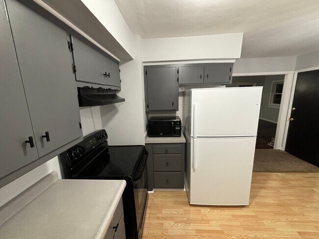 2557 S 60th St Unit 1