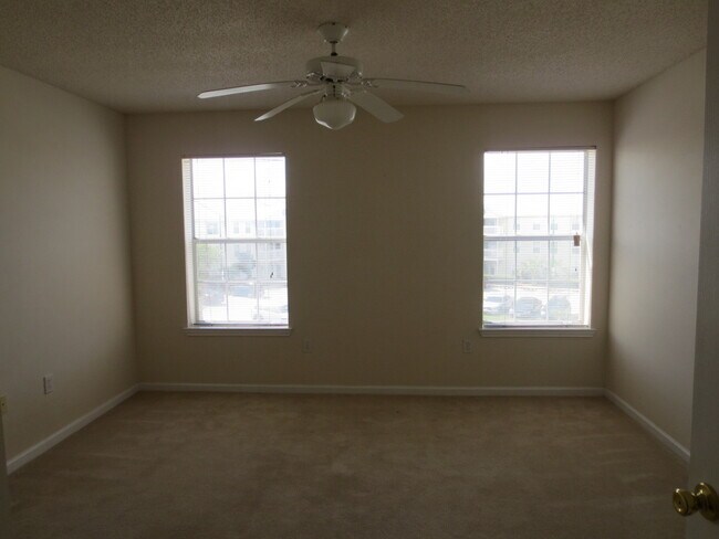 Photo - Cozy 2B/2B Unfurnished Condo in the Heart of Destin! Unit 254