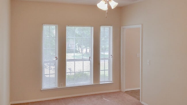 Photo - 3154 Snapfinger Ln