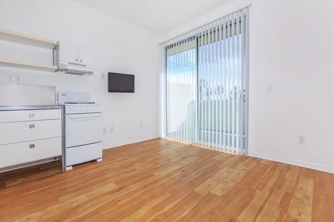 Photo - Aqua Courtyard Suites