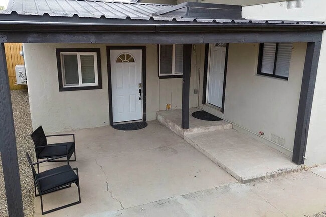 Photo - 505 Marble Ave NW