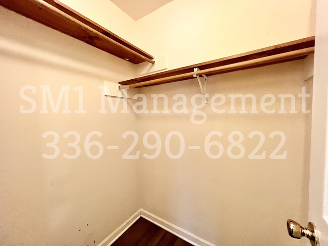 Photo - 121 Thomas St